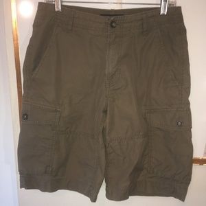 Banana Republic Men’s Flat Front Cargo Shorts